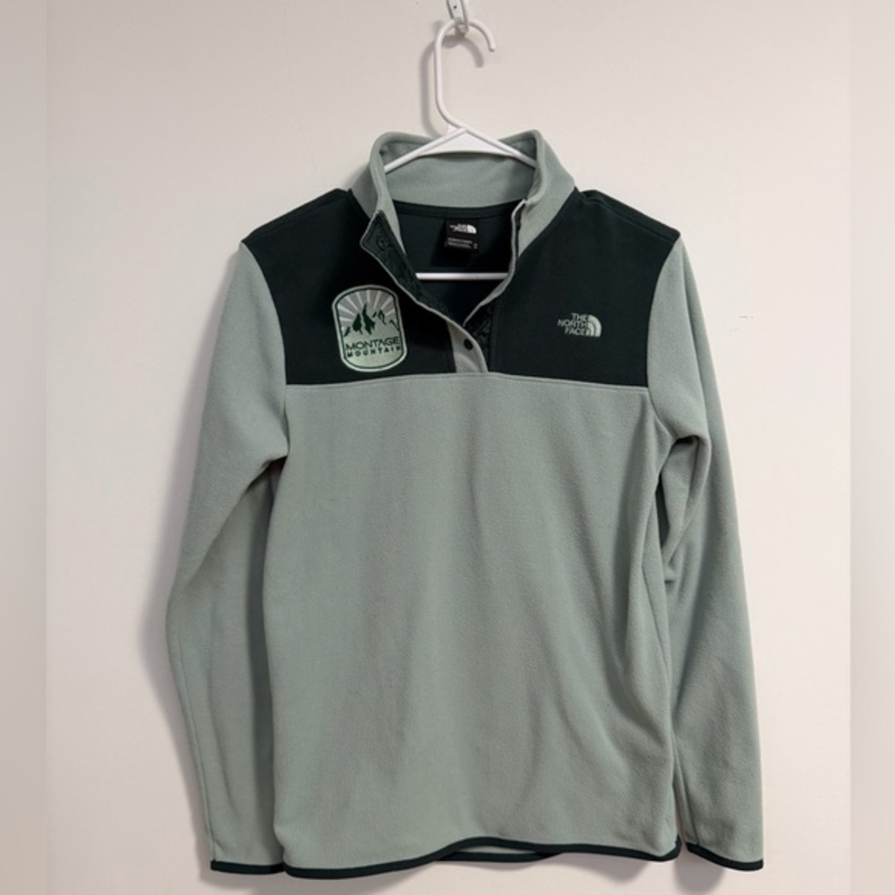 The North Face women’s  Two-Tone 1/4 way snap Up - Montage Mountain